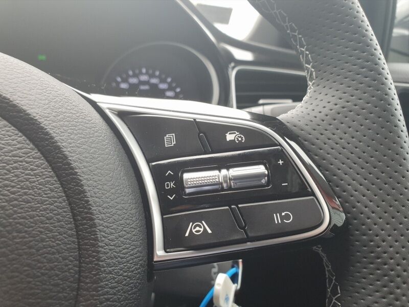 More views of Kia Ceed