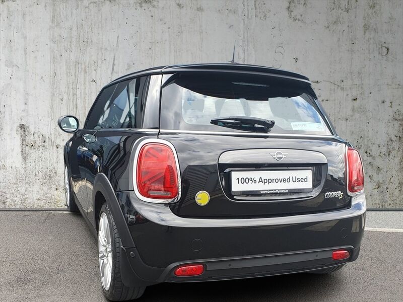 More views of MINI Hatch