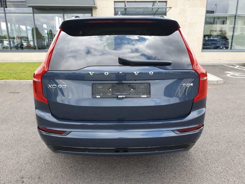 More views of Volvo XC90