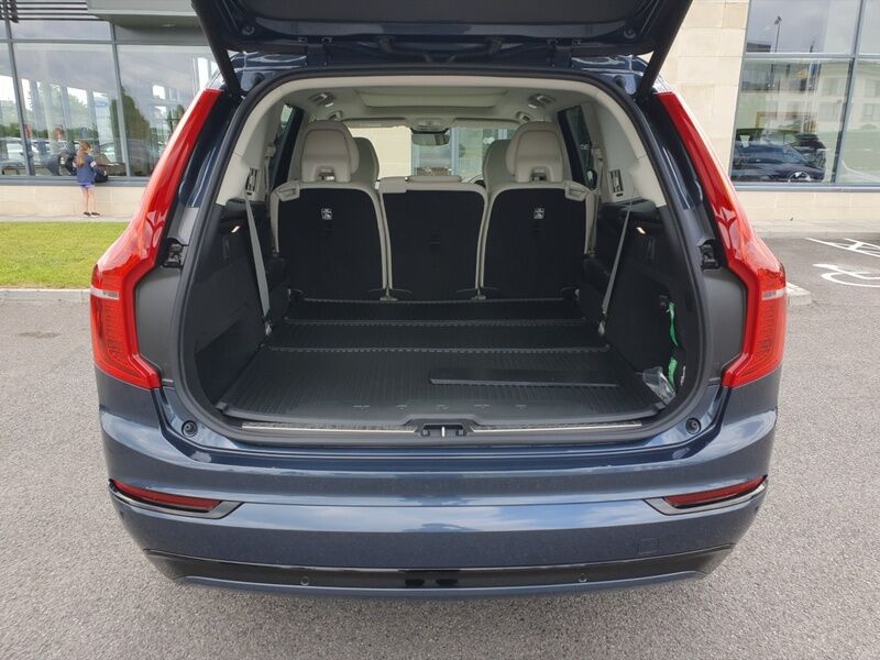 More views of Volvo XC90