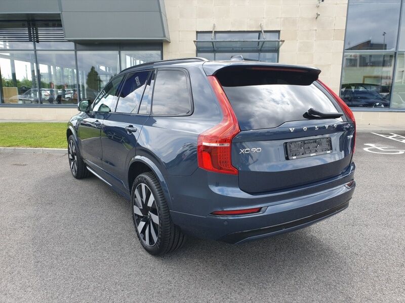 More views of Volvo XC90