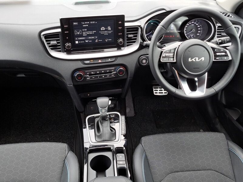 More views of Kia Xceed