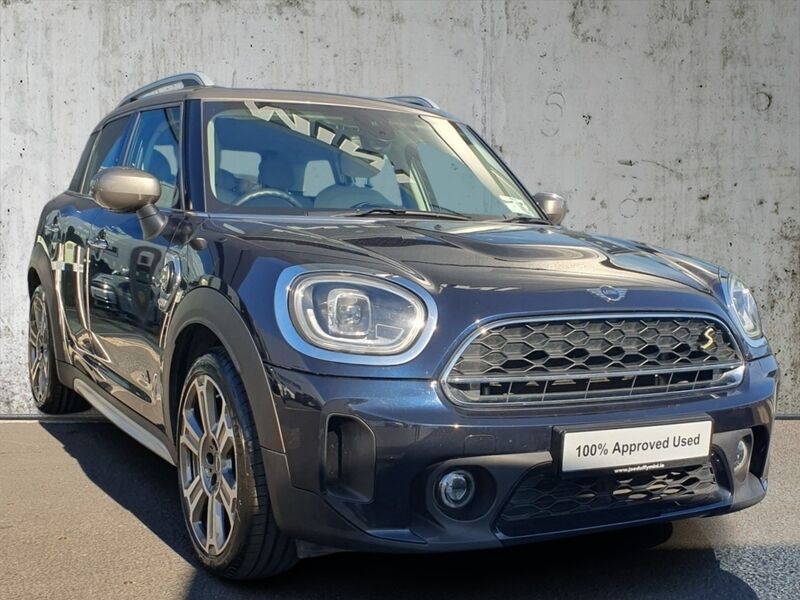 More views of MINI countryman