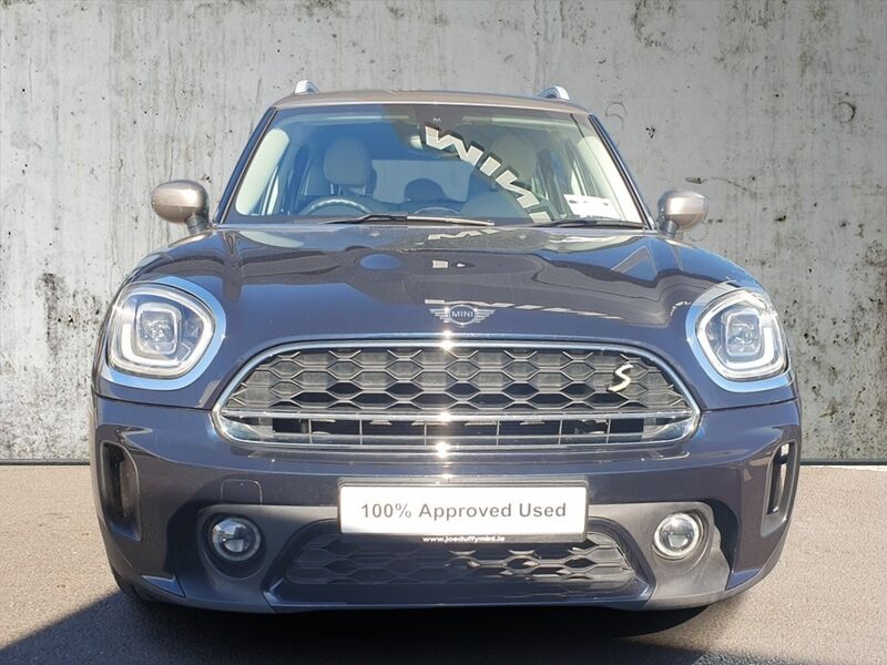 More views of MINI countryman