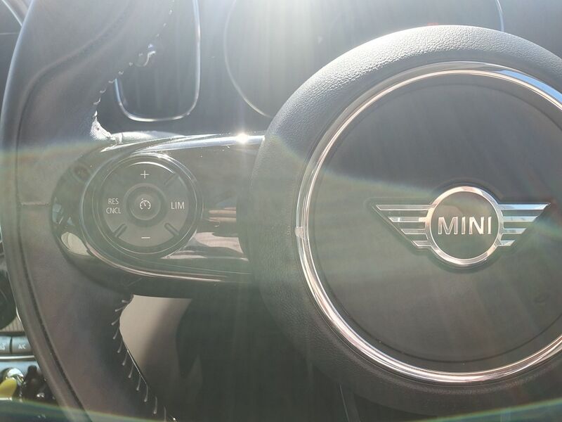 More views of MINI countryman