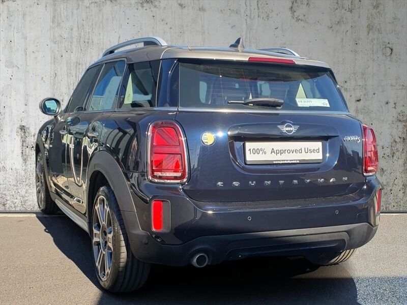 More views of MINI countryman