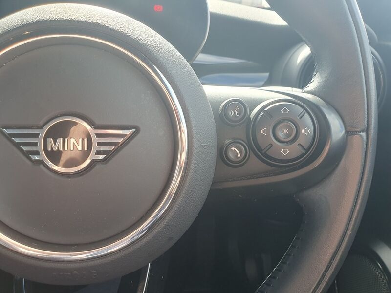 More views of MINI Hatch