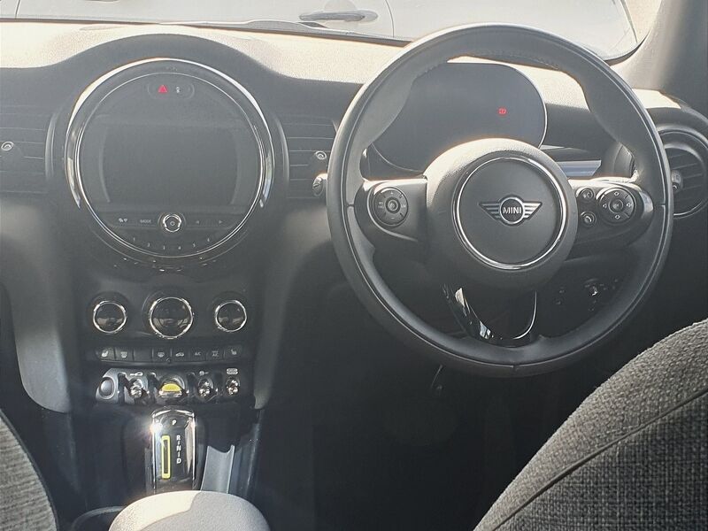 More views of MINI Hatch