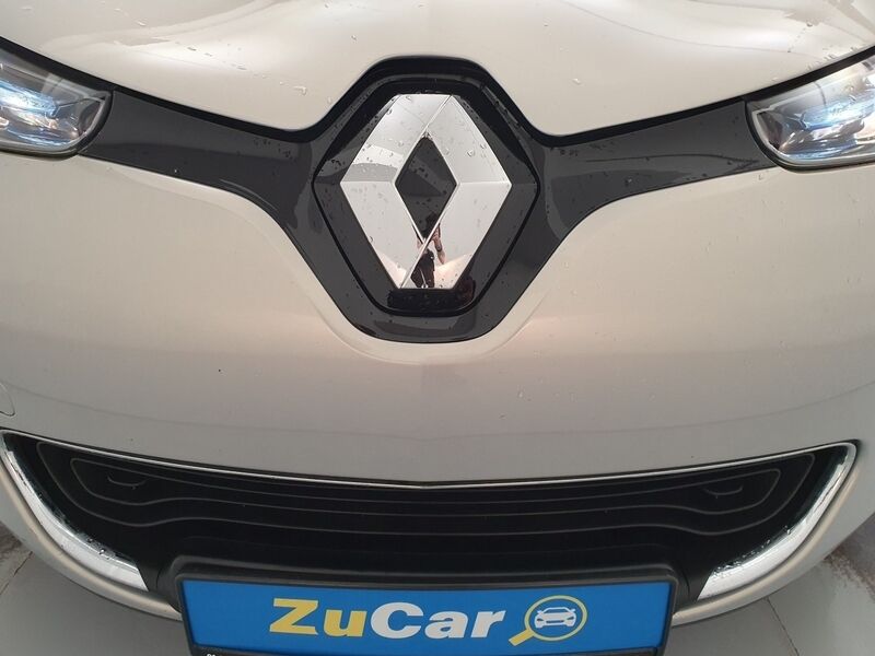 More views of Renault Zoe