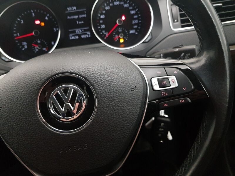 More views of Volkswagen Jetta