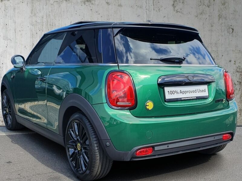 More views of MINI Hatch