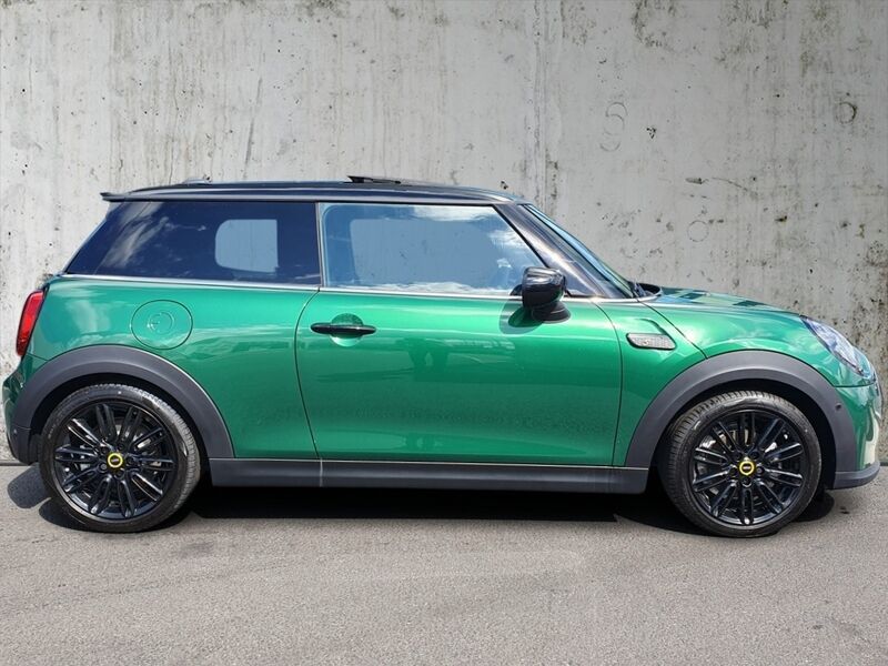 More views of MINI Hatch