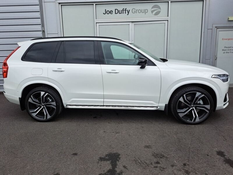 More views of Volvo XC90