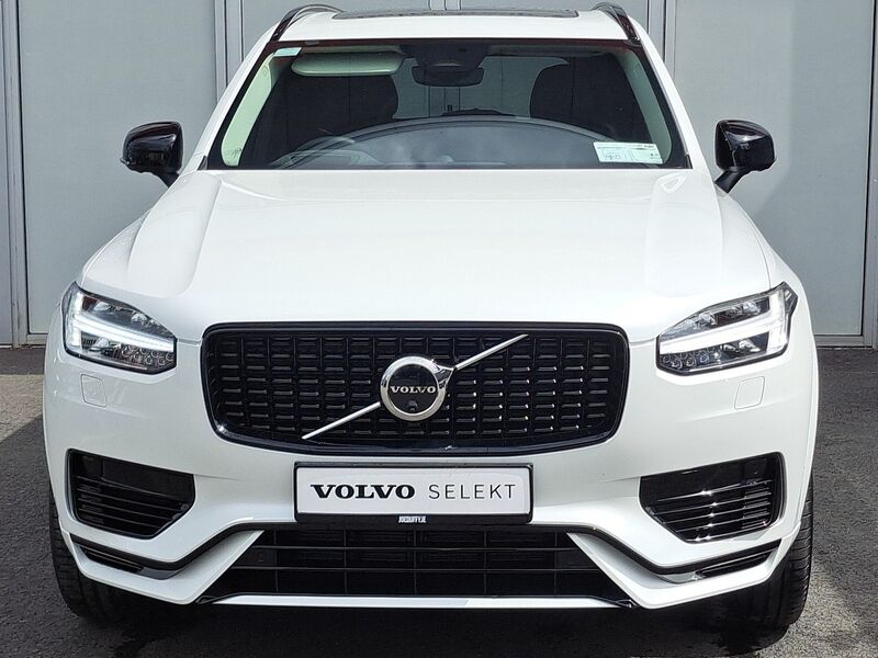 More views of Volvo XC90