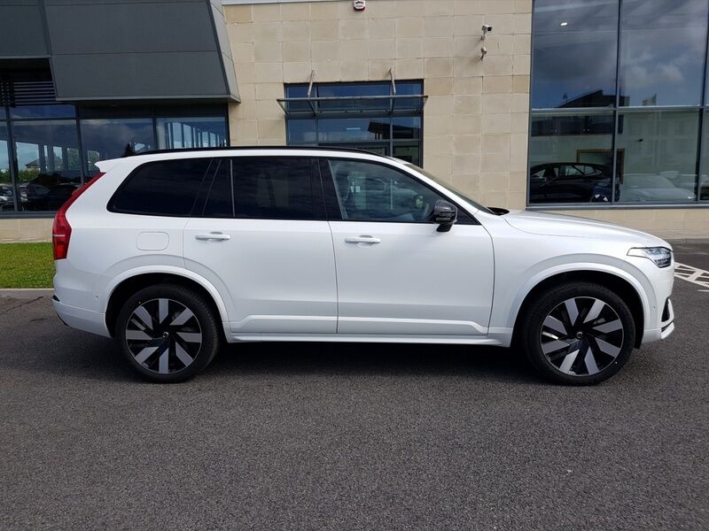 More views of Volvo XC90