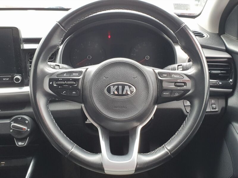 More views of Kia Stonic