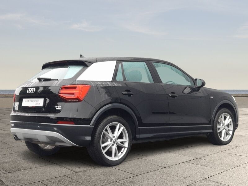 More views of Audi Q2