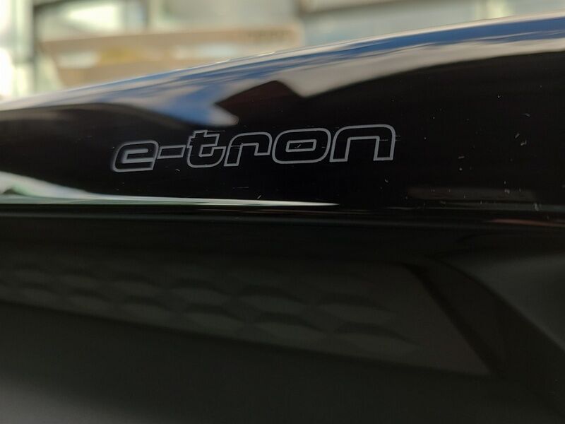 More views of Audi e-tron GT quattro