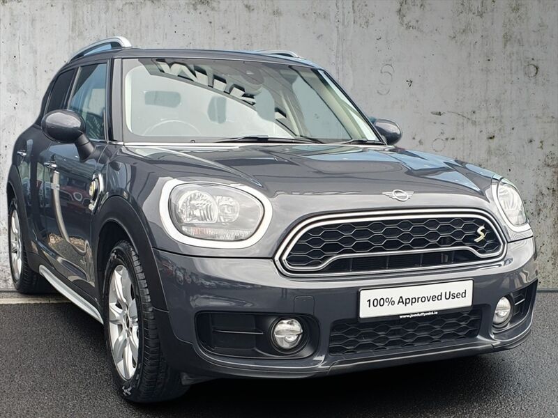 More views of MINI countryman