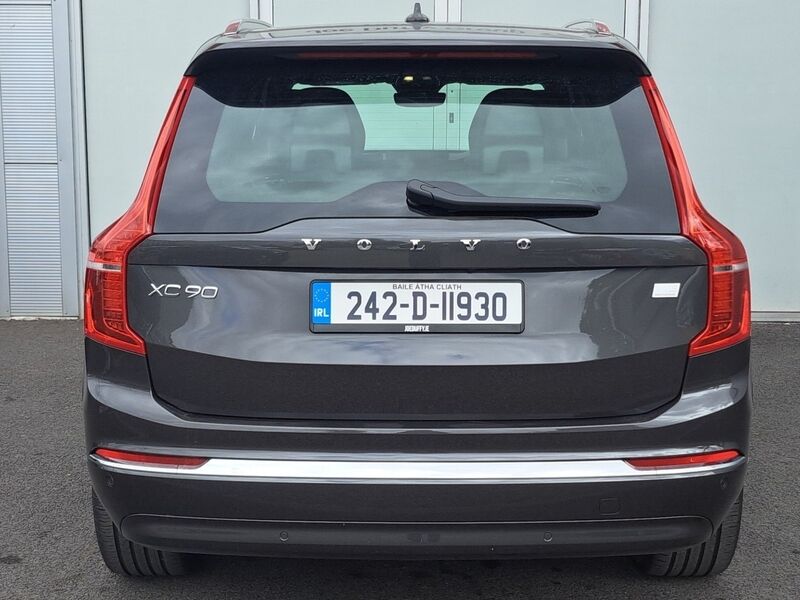 More views of Volvo XC90