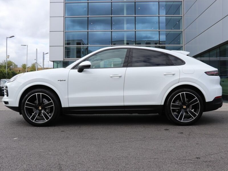 More views of Porsche Cayenne