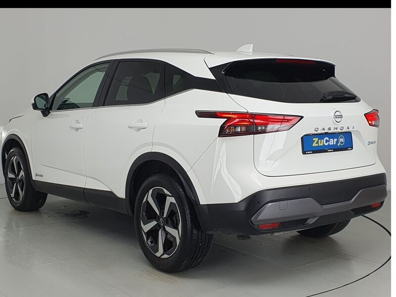 More views of Nissan QASHQAI