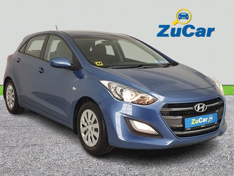 More views of Hyundai i30