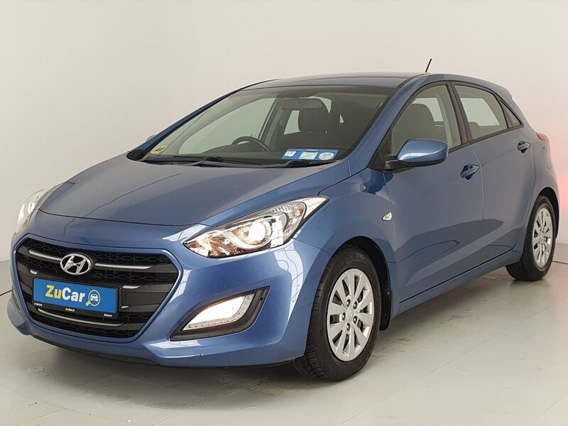 More views of Hyundai i30