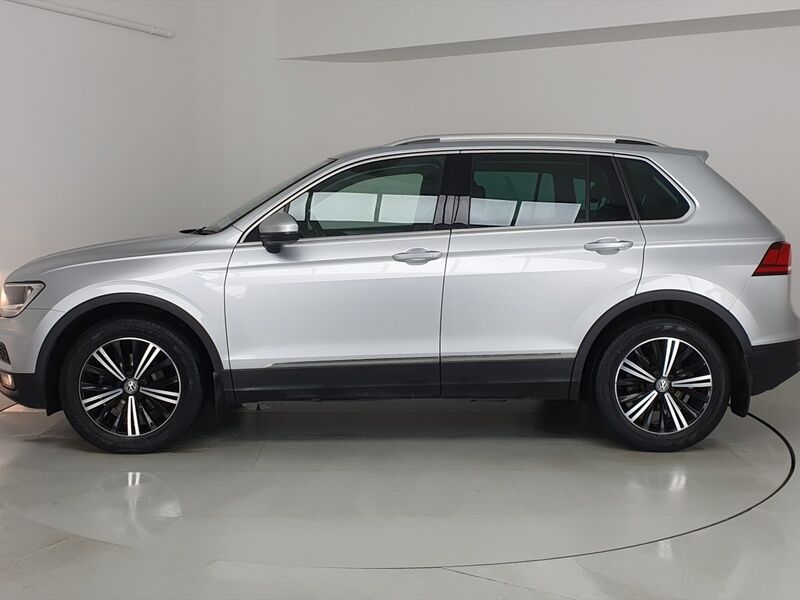 More views of Volkswagen Tiguan