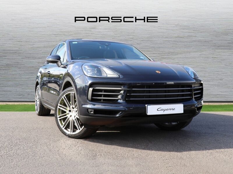 More views of Porsche Cayenne