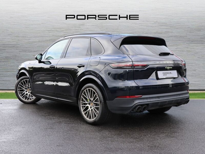 More views of Porsche Cayenne