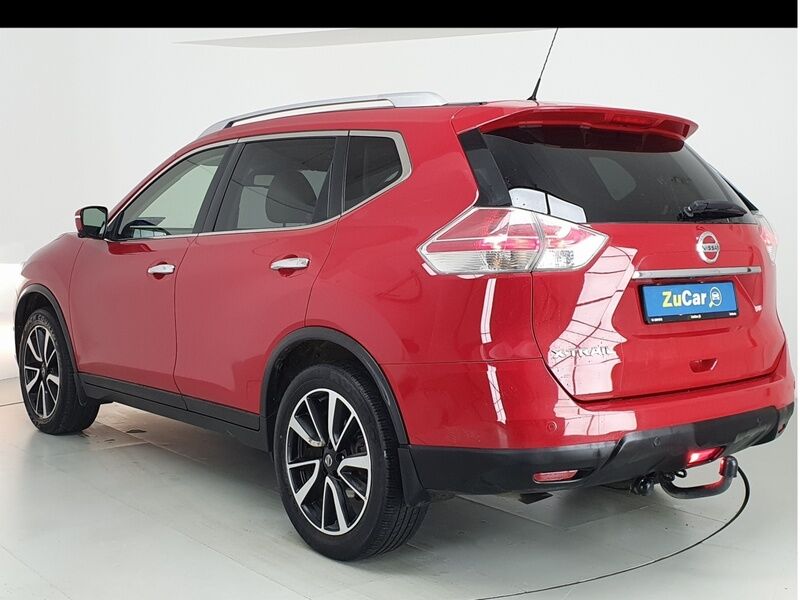 More views of Nissan X-Trail