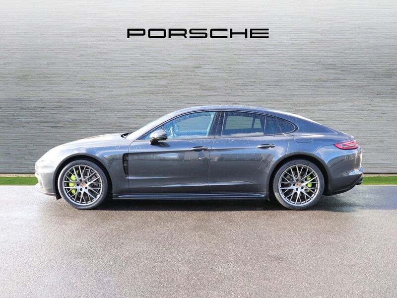 More views of Porsche Panamera