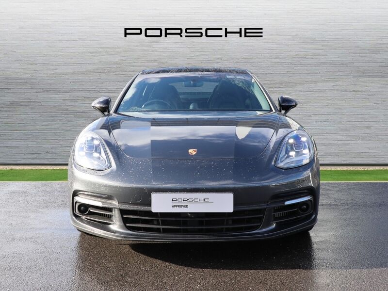 More views of Porsche Panamera