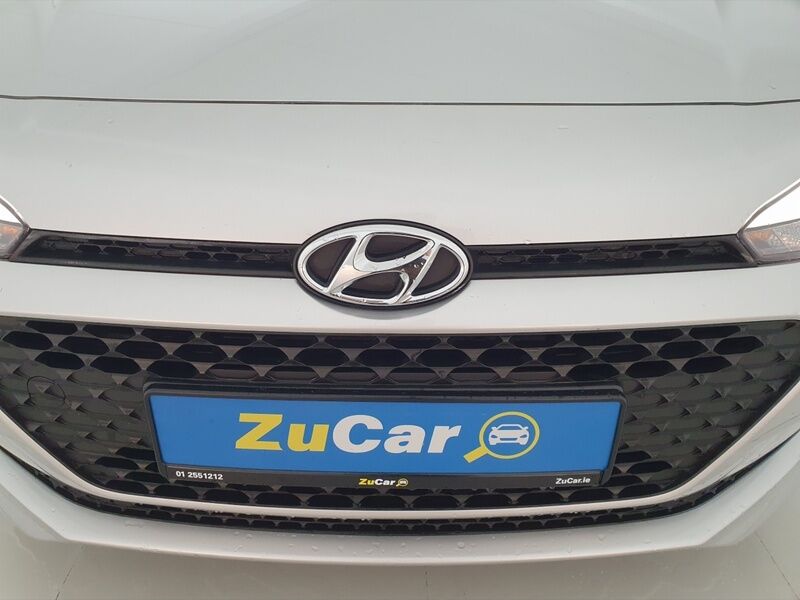 More views of Hyundai i20