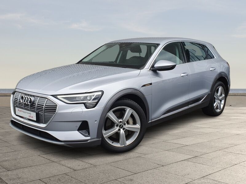 More views of Audi E-Tron