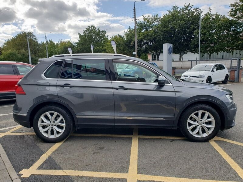 More views of Volkswagen Tiguan