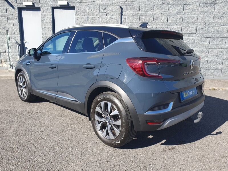 More views of Renault Captur