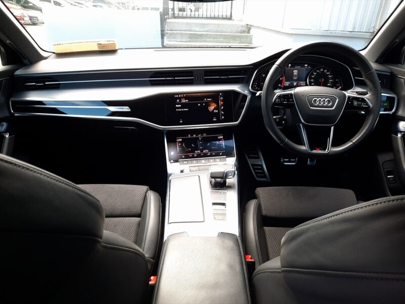 More views of Audi A6