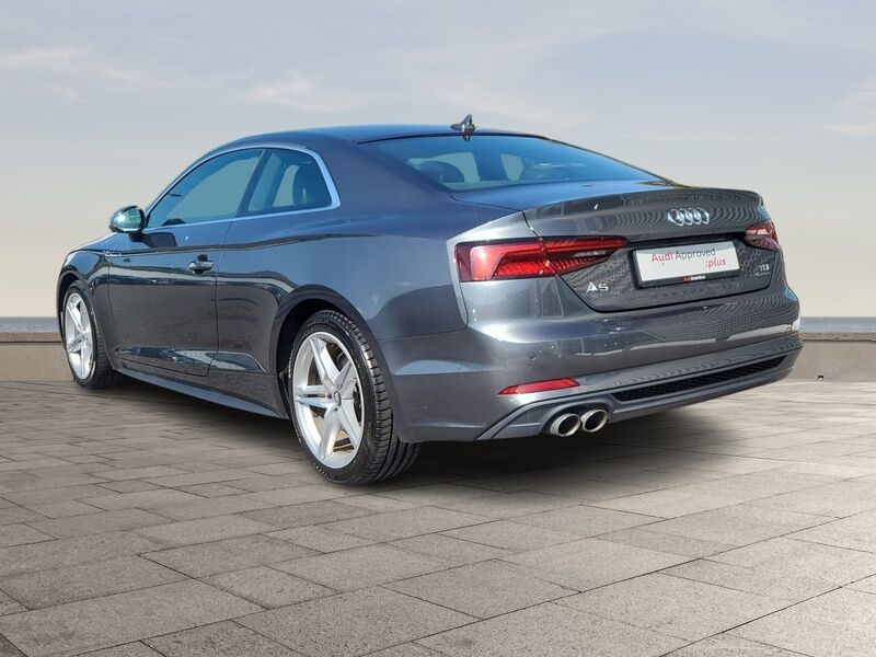 More views of Audi A5