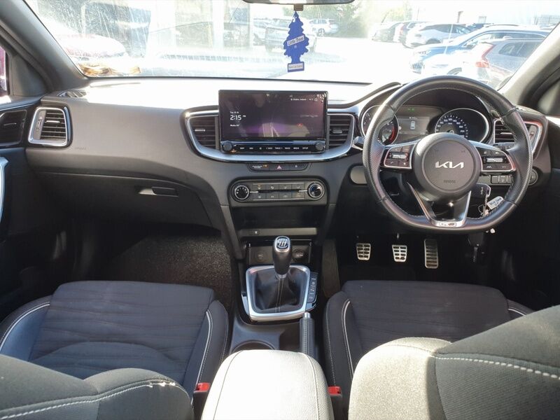 More views of Kia Ceed