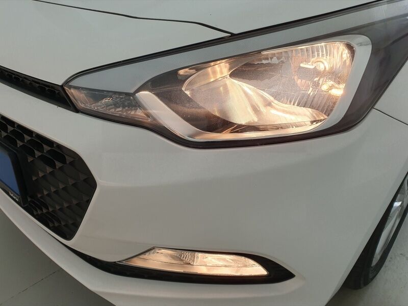 More views of Hyundai i20