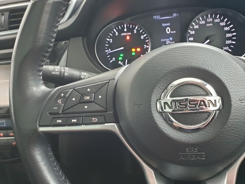 More views of Nissan QASHQAI