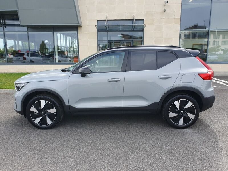 More views of Volvo XC40