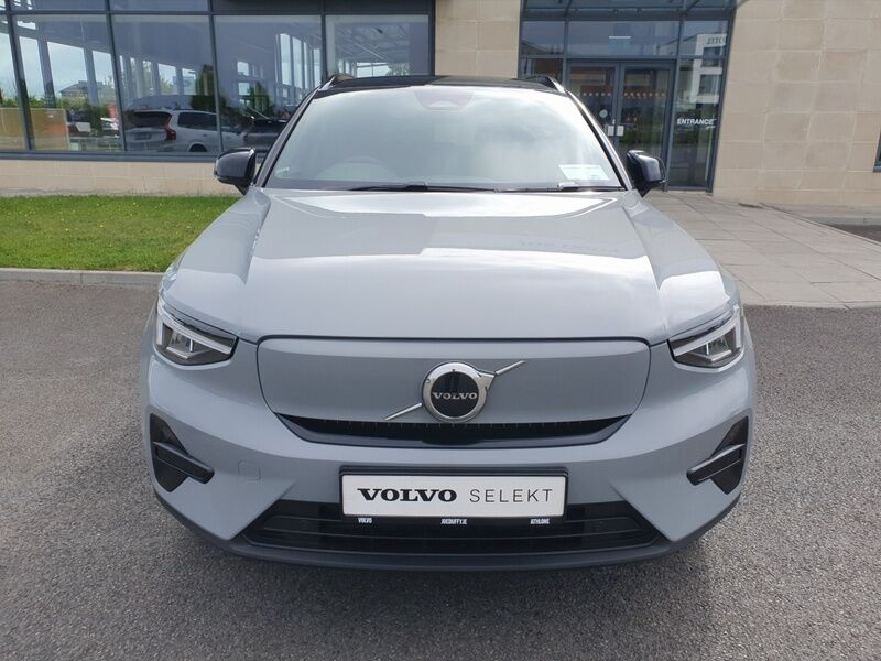 More views of Volvo XC40