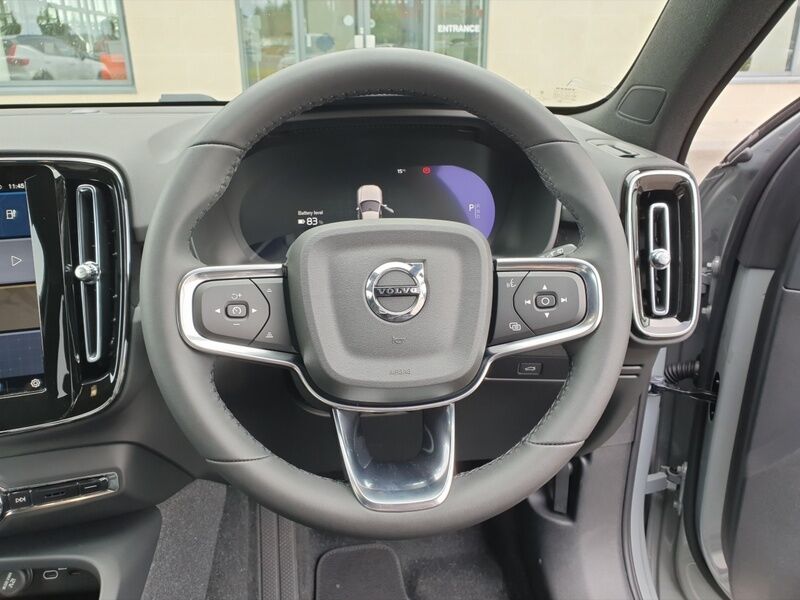 More views of Volvo XC40