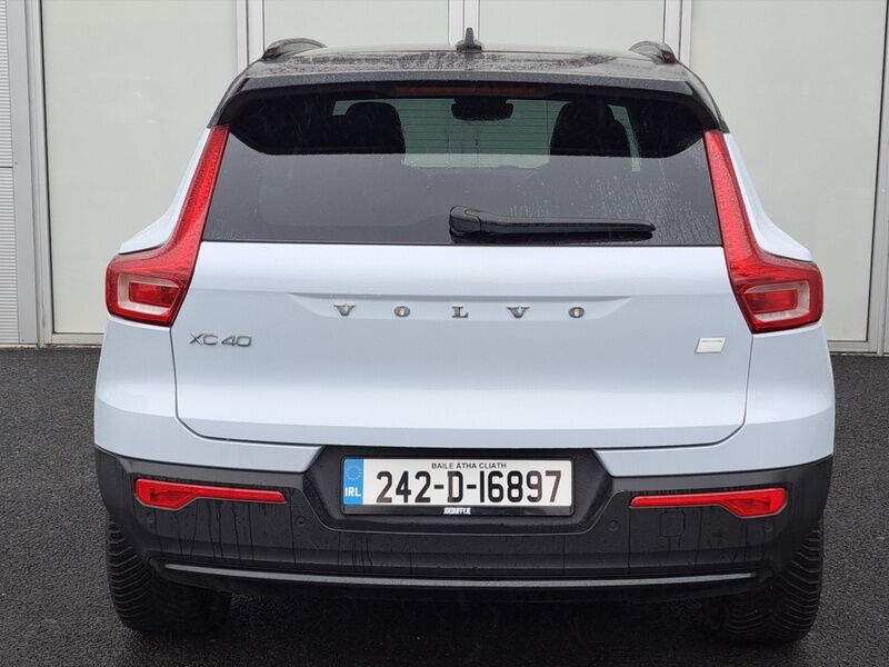 More views of Volvo XC40