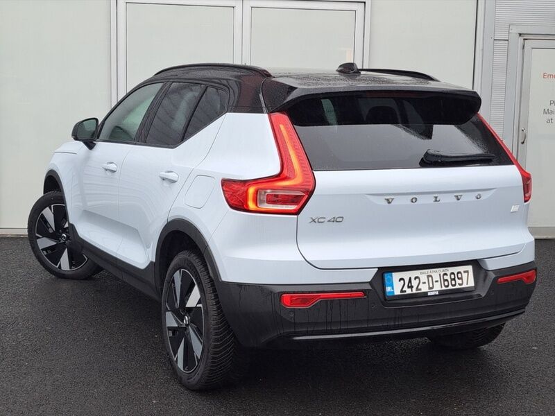 More views of Volvo XC40