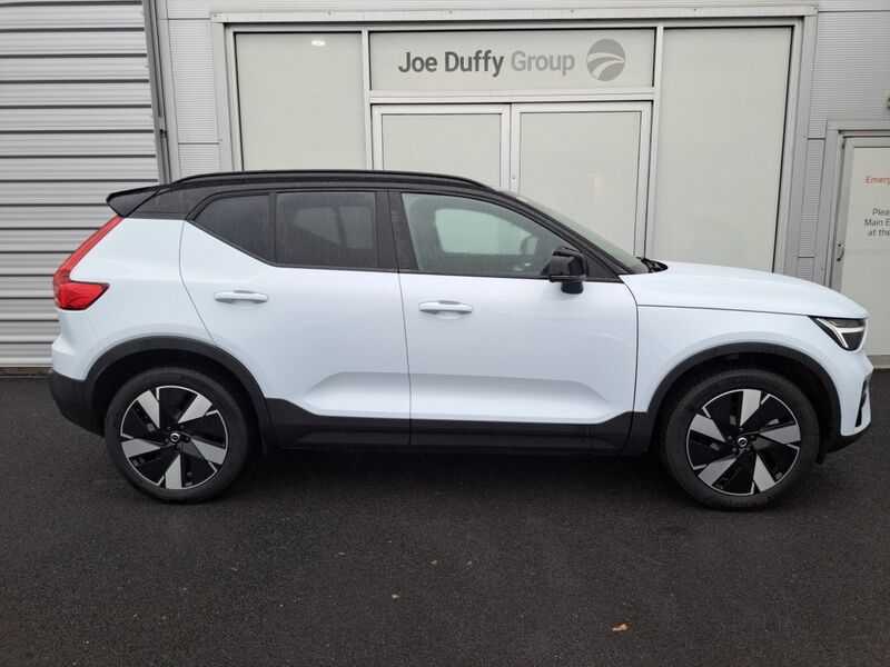 More views of Volvo XC40