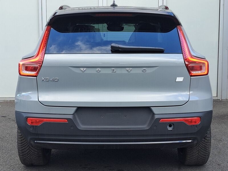 More views of Volvo XC40